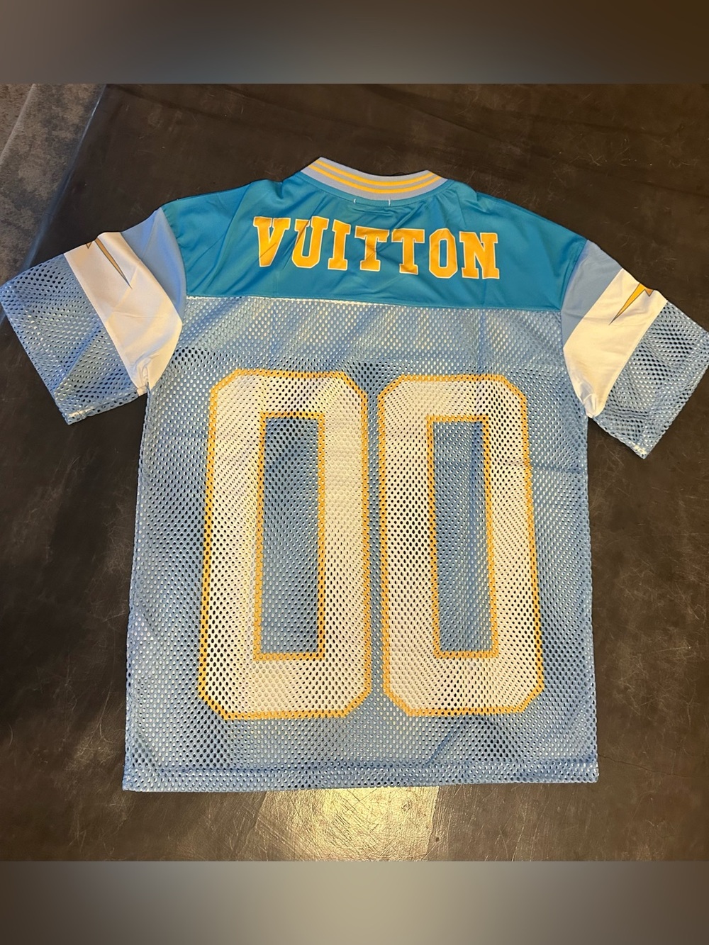 LV Light Blue Mesh Sports Set - Picture 2 of 6
